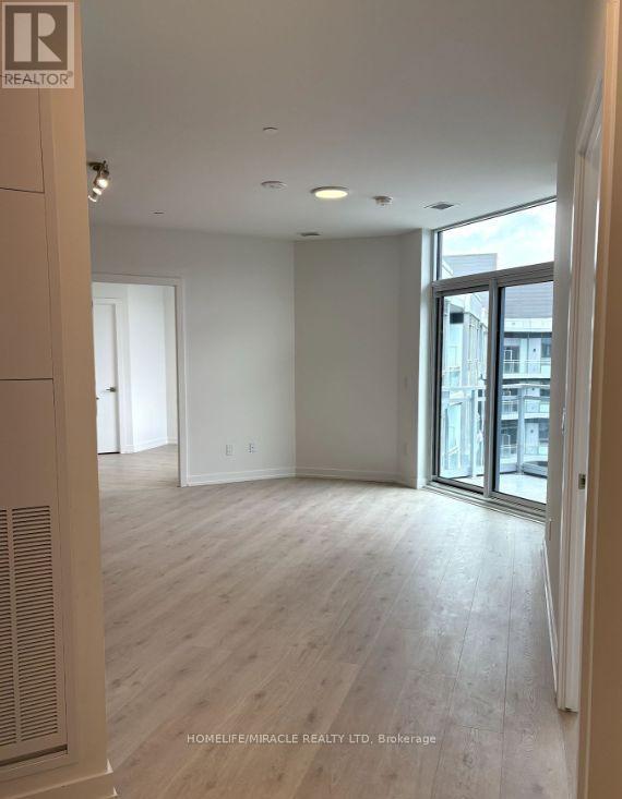 453 - 2501 Saw Whet Boulevard, Oakville, Ontario  L6M 5N2 - Photo 3 - W13679188