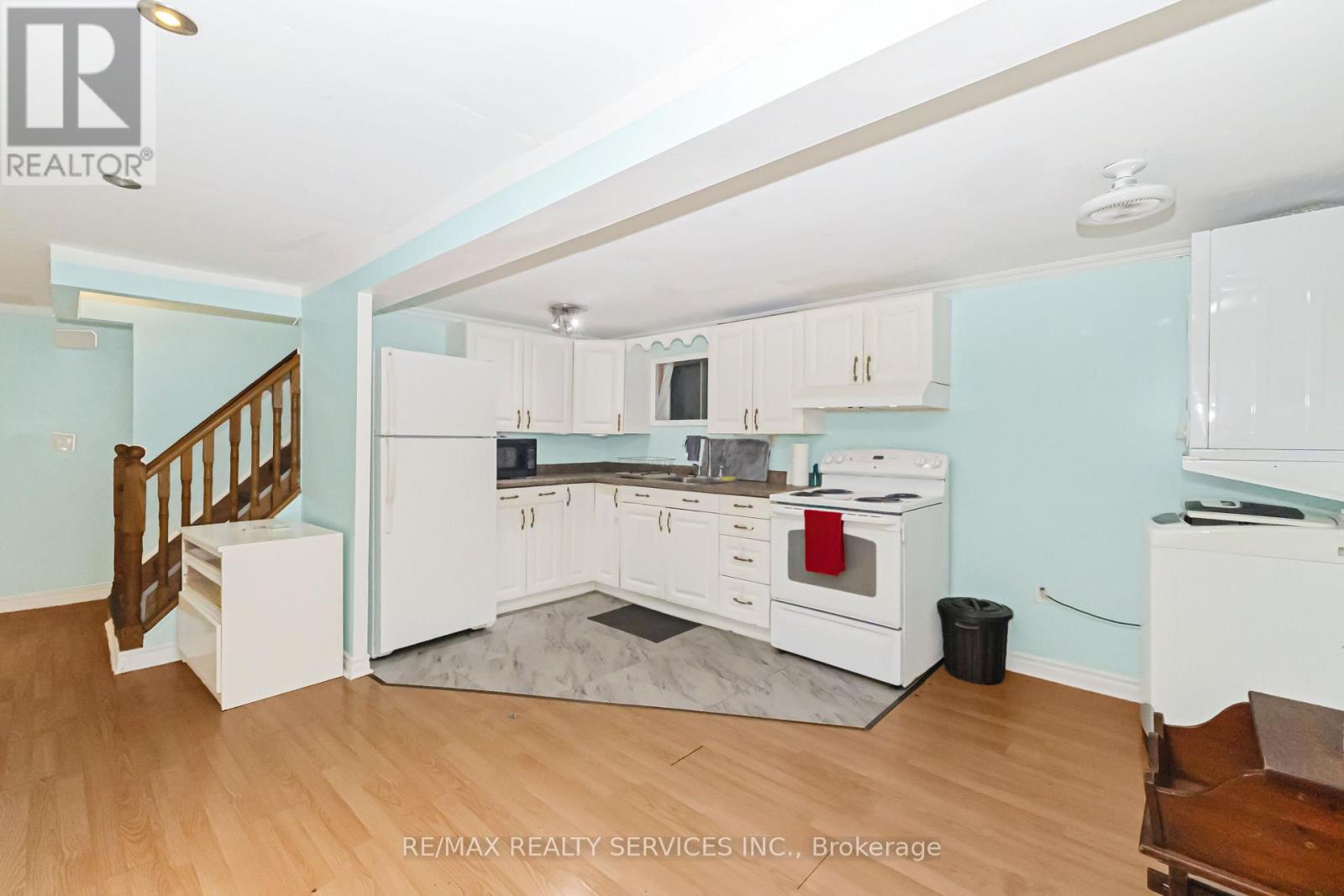 47 Huntingwood Crescent, Brampton, Ontario  L6S 1S5 - Photo 28 - W13679216