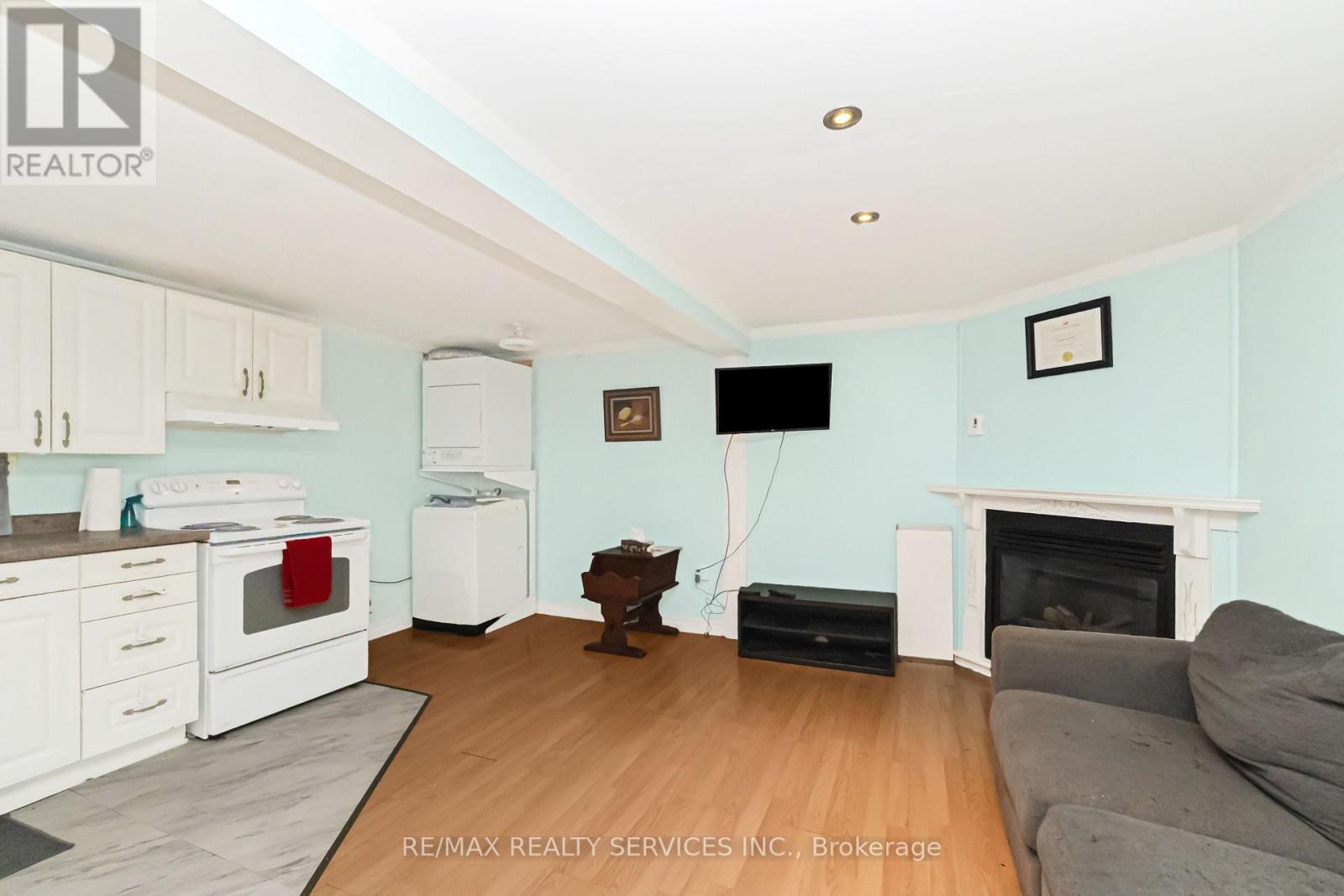 47 Huntingwood Crescent, Brampton, Ontario  L6S 1S5 - Photo 35 - W13679216