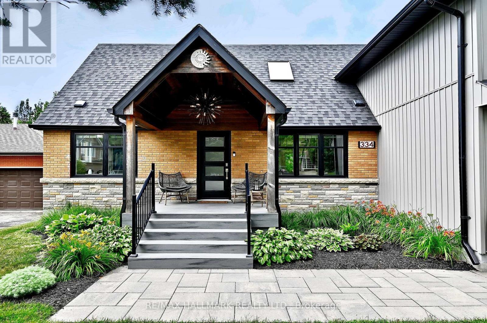 334 STEWART STREET, Newmarket, Ontario