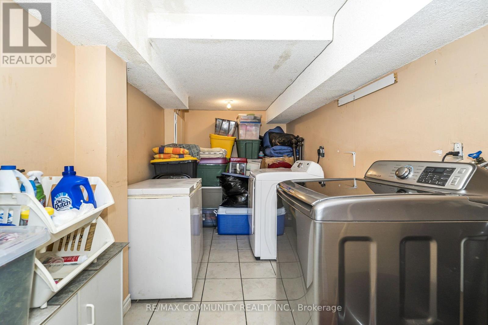 1597 Avonmore Square, Pickering, Ontario  L1V 7H5 - Photo 20 - E13660030