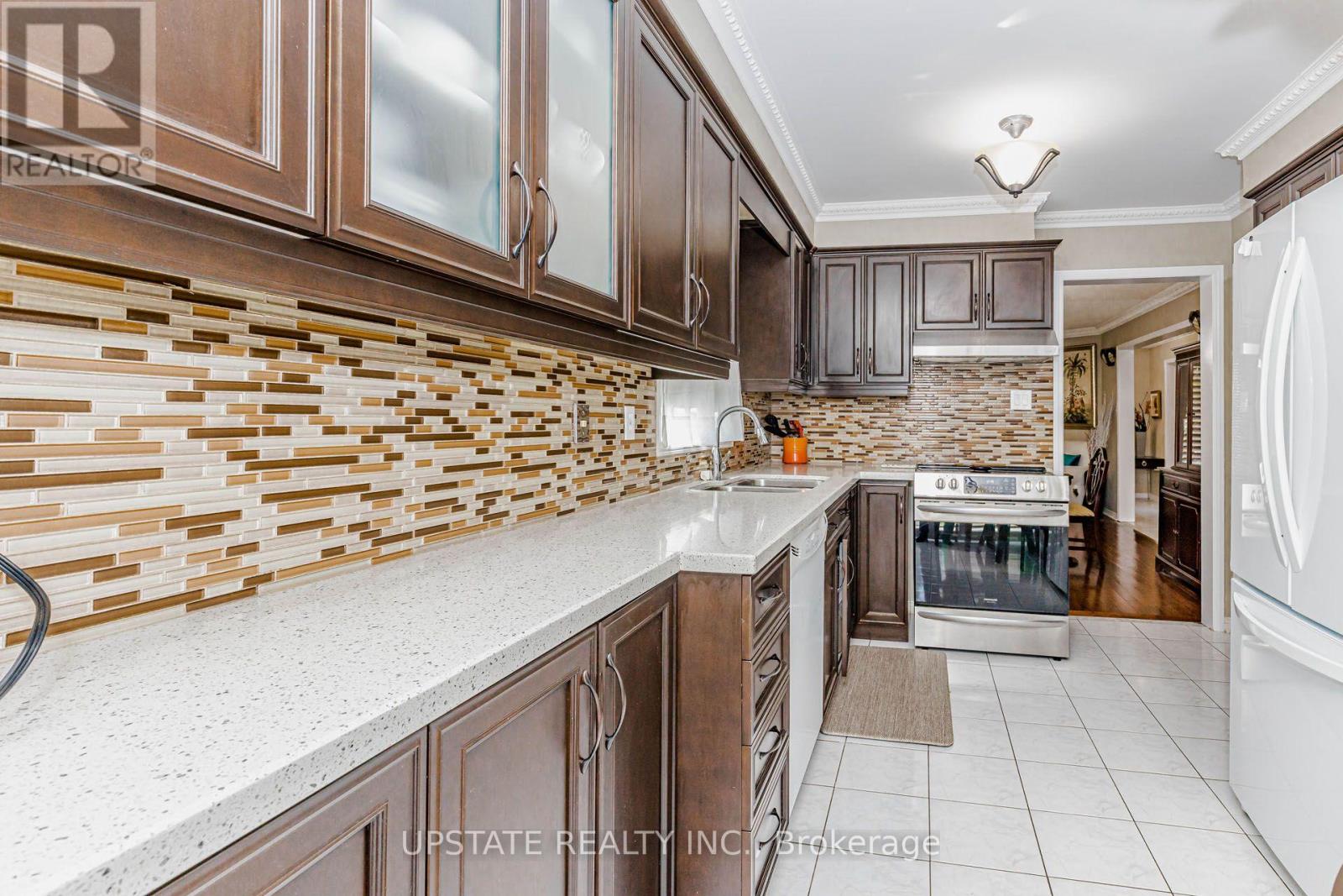 9 Palmolive Street, Brampton, Ontario  L6R 1P4 - Photo 23 - W13678416