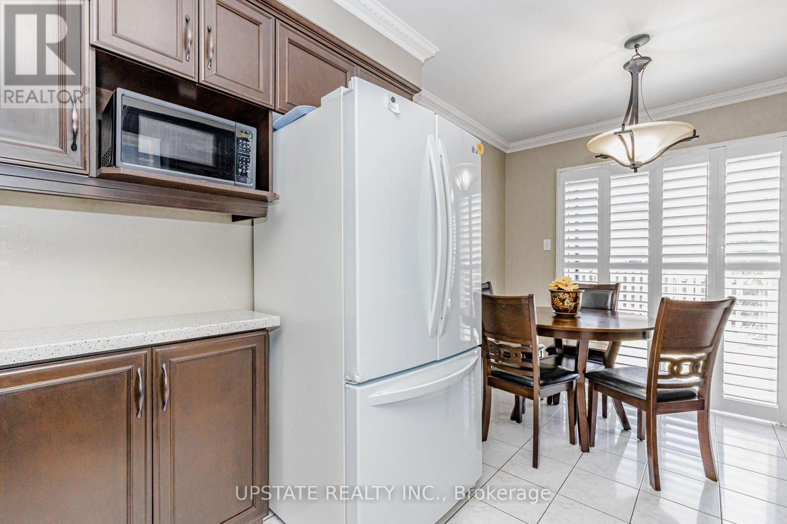 9 Palmolive Street, Brampton, Ontario  L6R 1P4 - Photo 21 - W13678416