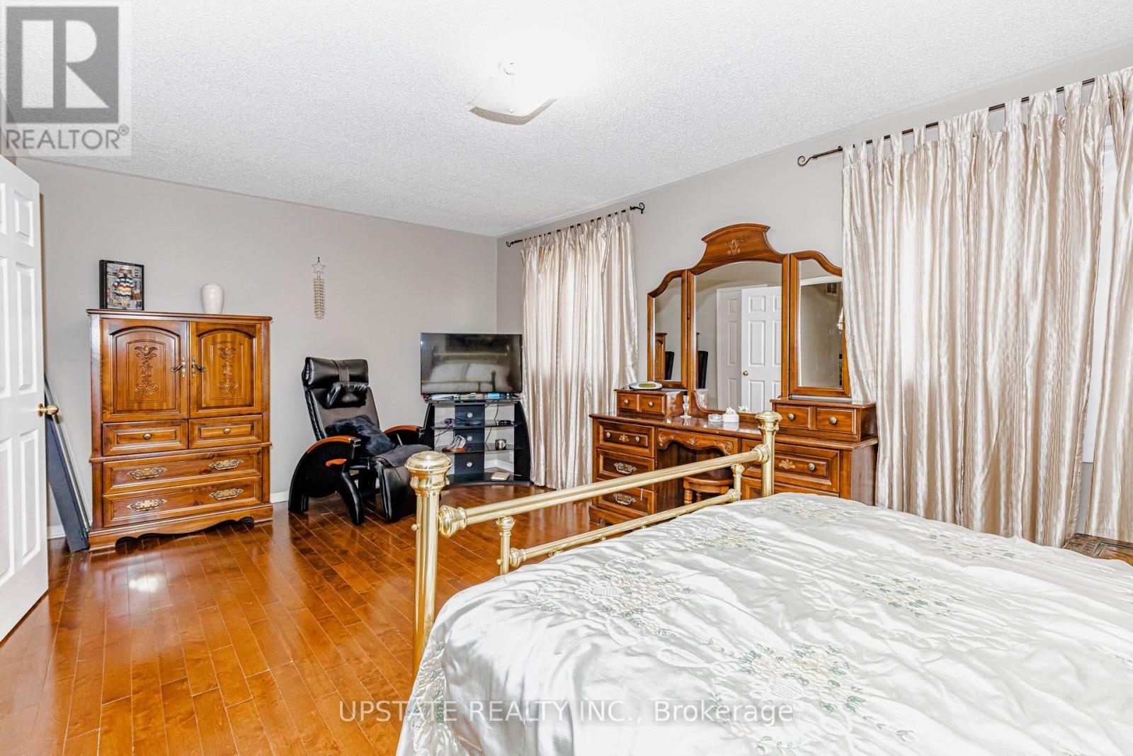 9 Palmolive Street, Brampton, Ontario  L6R 1P4 - Photo 29 - W13678416