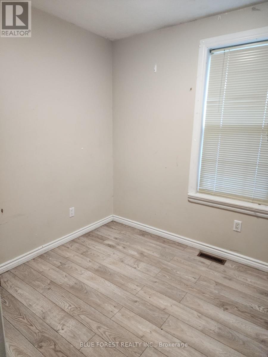 14 Argyle Street, London North, Ontario  N6H 1Y3 - Photo 13 - X12789190