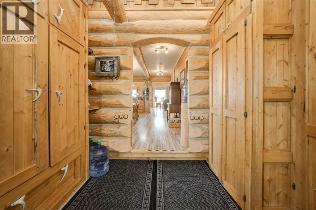 3409 Range Road 291, Rural Pincher Creek No. 9, Alberta  T0K 1W0 - Photo 10 - A2335563