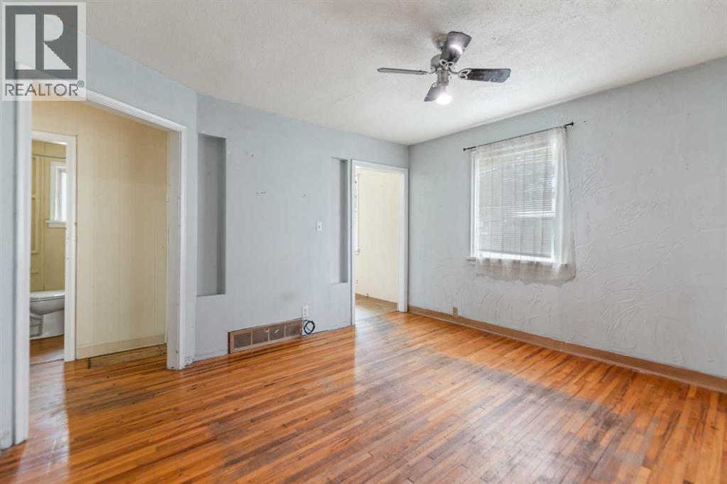 6435 34 Avenue NW, Calgary, Alberta  T3B 1S5 - Photo 10 - A2310470