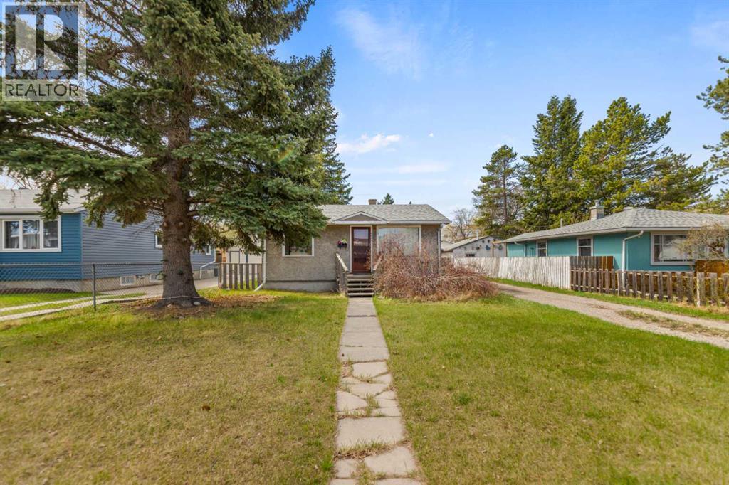 6435 34 Avenue NW, Calgary, Alberta  T3B 1S5 - Photo 3 - A2310470