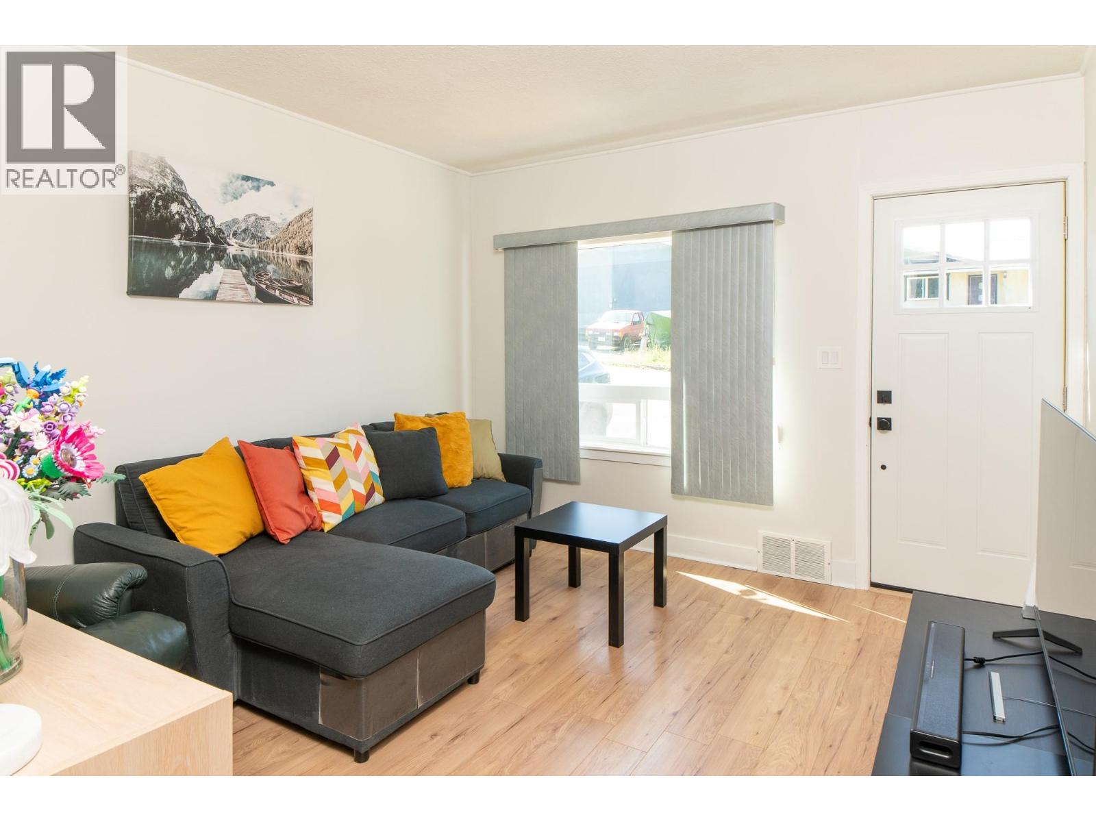 820 Ibbitson Street, Creston, British Columbia  V0B 1G4 - Photo 4 - 10392261