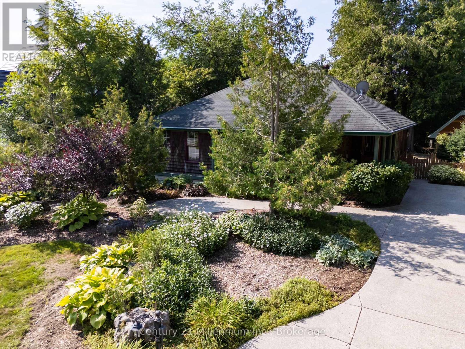 203 SUMMERHILL ROAD, Saugeen Shores, Ontario