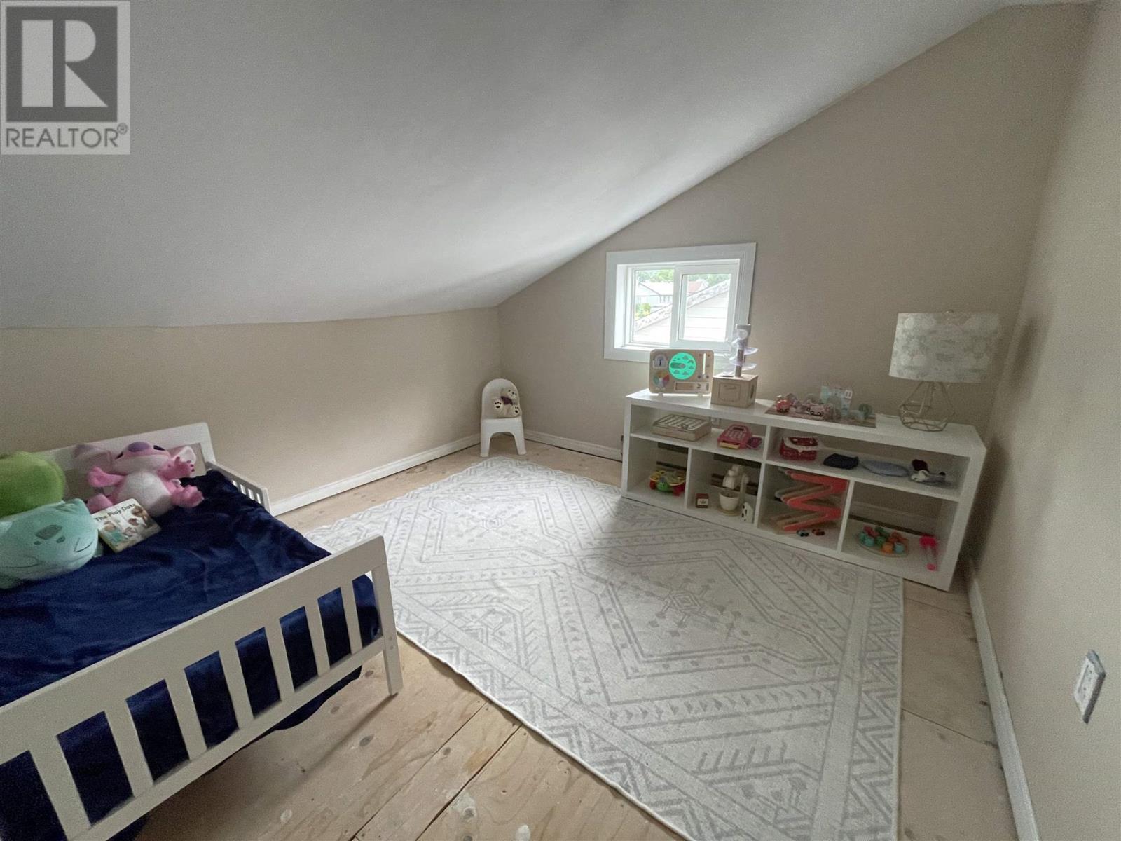 177 Axmith Ave, Elliot Lake, Ontario  P5A 1B9 - Photo 20 - SM262023