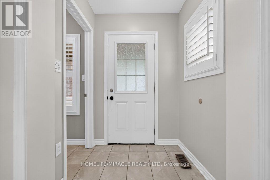 80 Dredge Court, Milton, Ontario  L9T 8R8 - Photo 4 - W13677762
