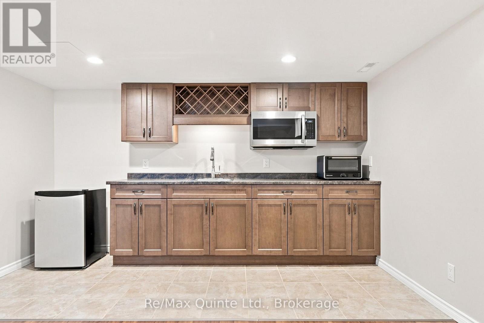 31 Essex Drive, Belleville, Ontario  K8N 0M9 - Photo 34 - X13679322