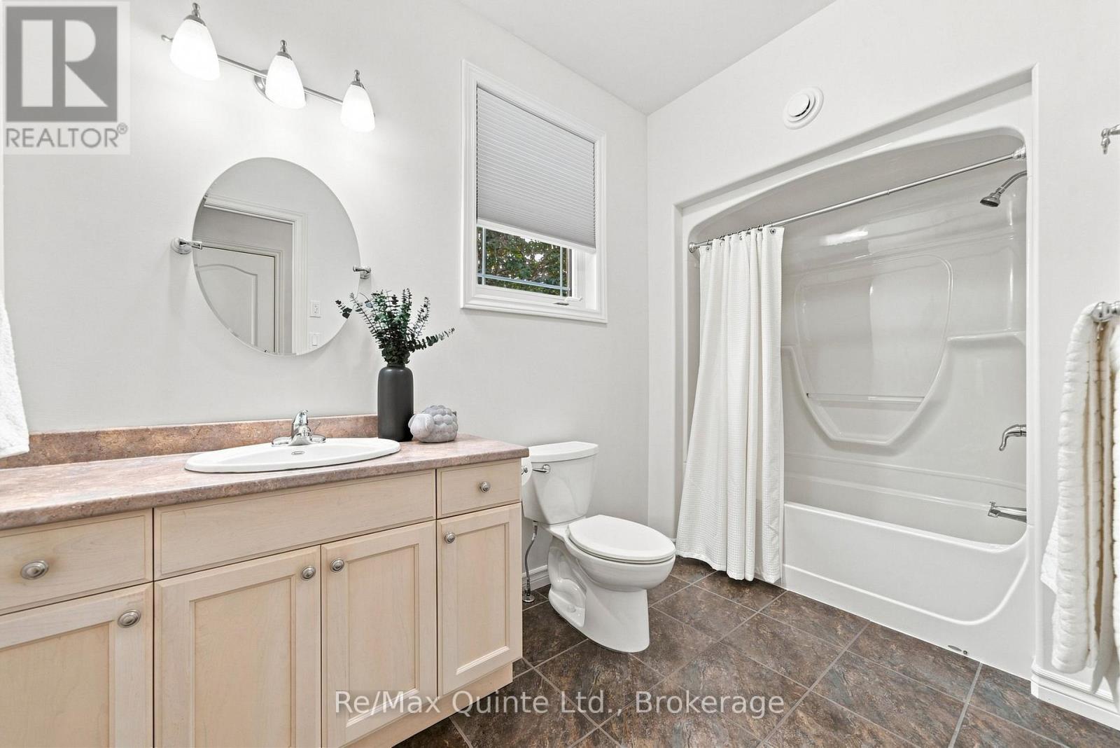 31 Essex Drive, Belleville, Ontario  K8N 0M9 - Photo 36 - X13679322