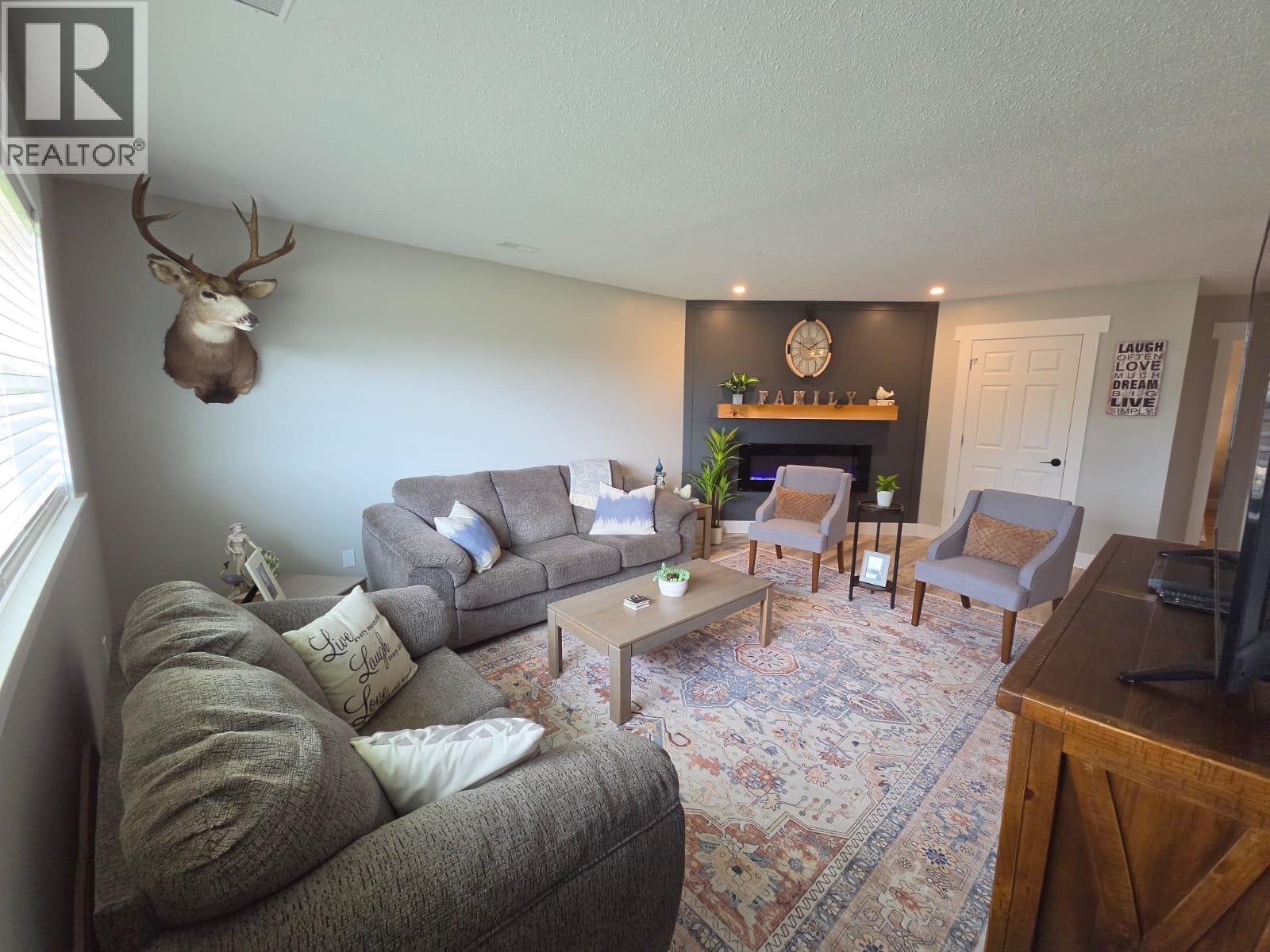 5114 43a Street Ne, Chetwynd, British Columbia  V0C 1J0 - Photo 49 - 10397865