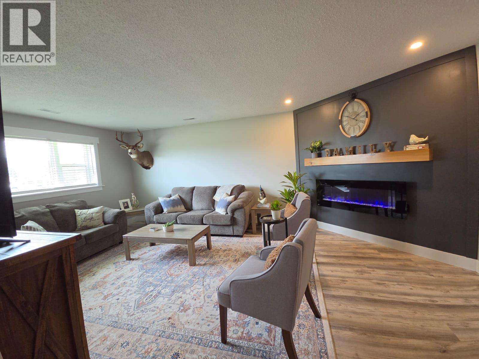 5114 43a Street Ne, Chetwynd, British Columbia  V0C 1J0 - Photo 50 - 10397865