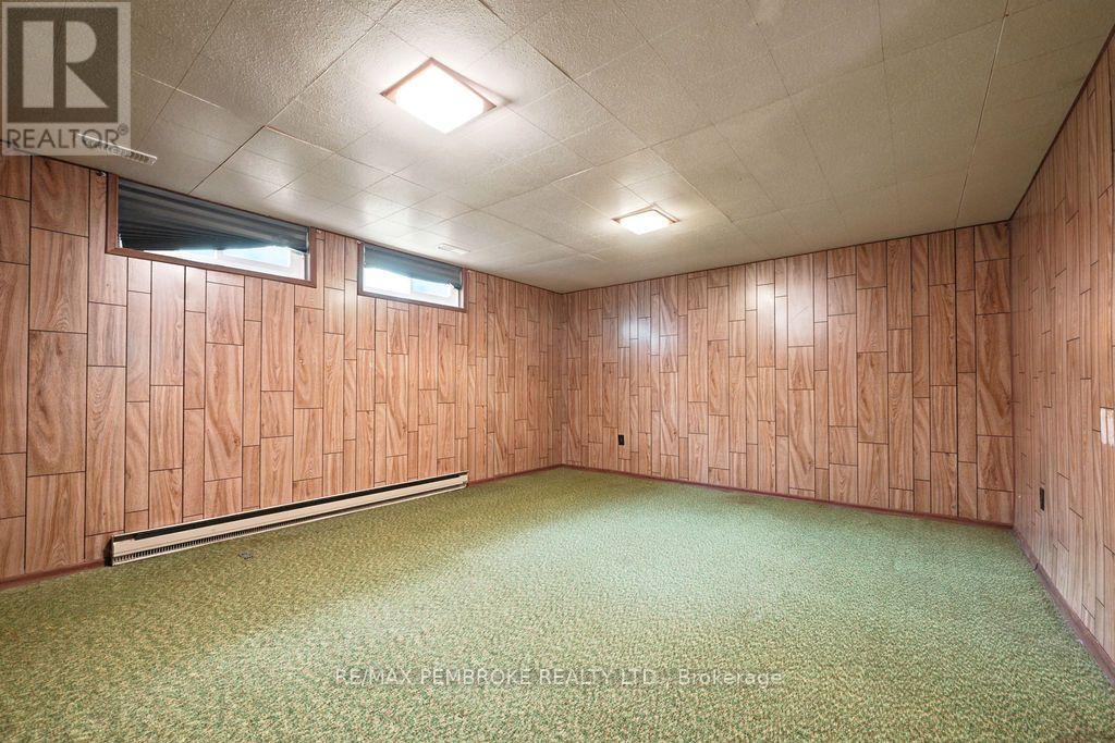 20 Meadowbrook Drive, Laurentian Valley, Ontario K8A 7C3 - Photo 28 - X13679278