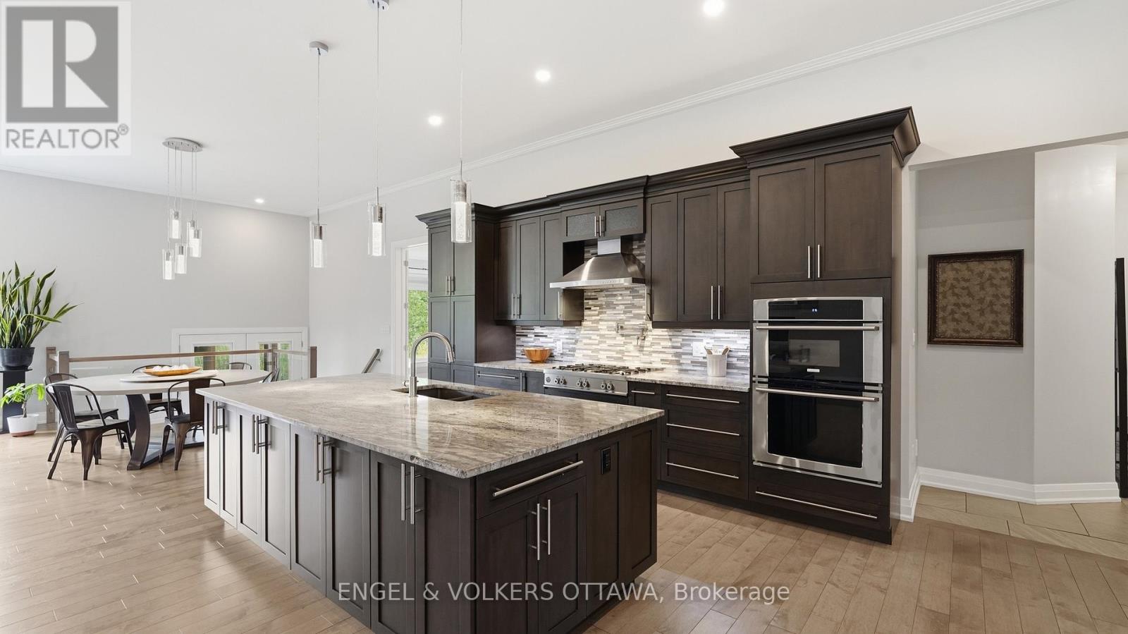 1914 Cedarlakes Way, Ottawa, Ontario K4P 0E4 - Photo 10 - X13679298
