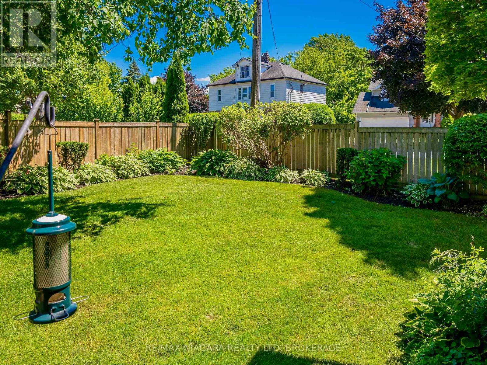 23 - 5 Lakeside Drive W, St. Catharines (Port Weller), Ontario L2M 1P3 - Photo 5 - X13679264