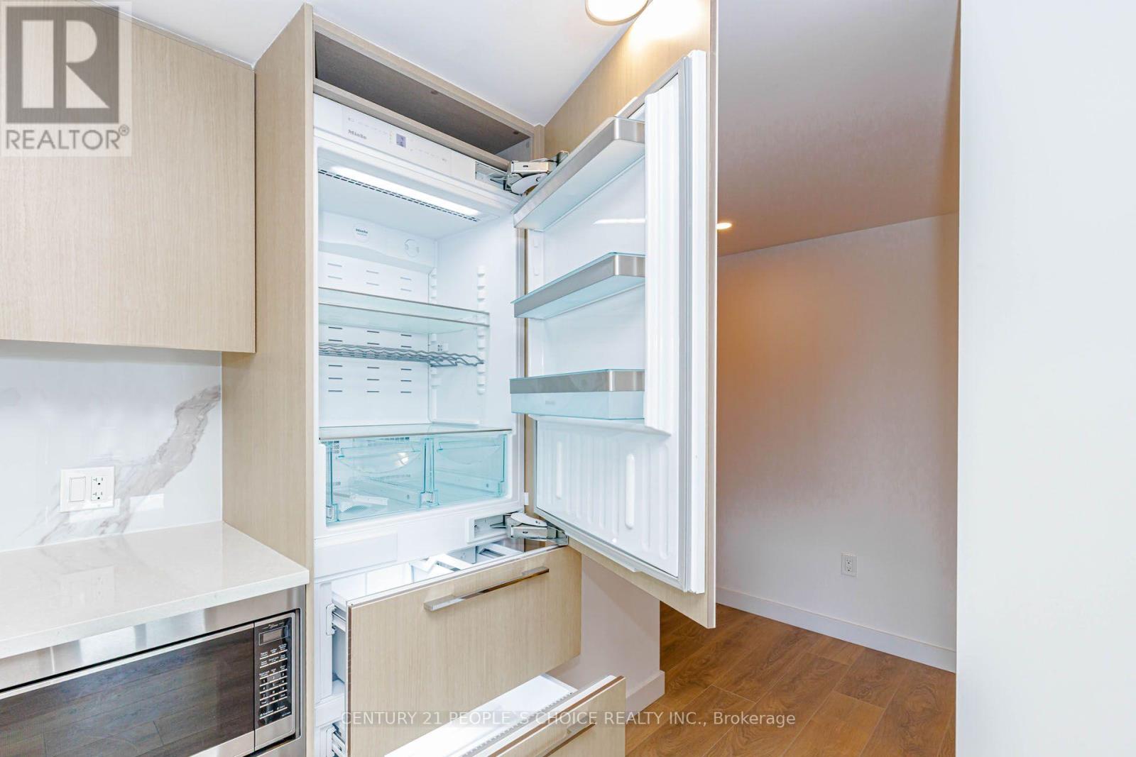 2703 - 3 Concord Way, Toronto, Ontario  M5V 0X3 - Photo 18 - C13679226