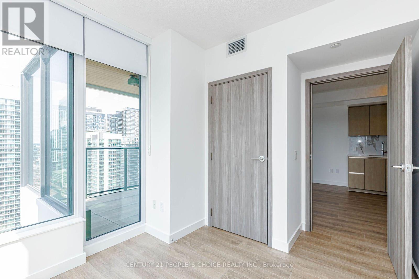 2703 - 3 Concord Way, Toronto, Ontario  M5V 0X3 - Photo 33 - C13679226