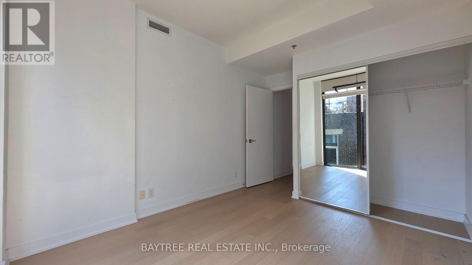 608 - 15 Beverley Street, Toronto, Ontario  M5T 0B3 - Photo 10 - C13679238