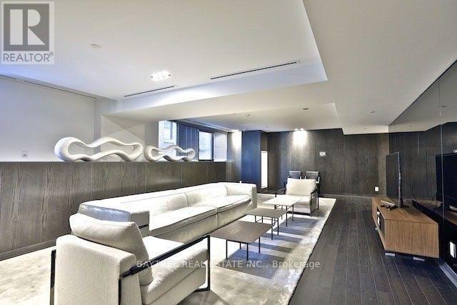 608 - 15 Beverley Street, Toronto, Ontario  M5T 0B3 - Photo 18 - C13679238
