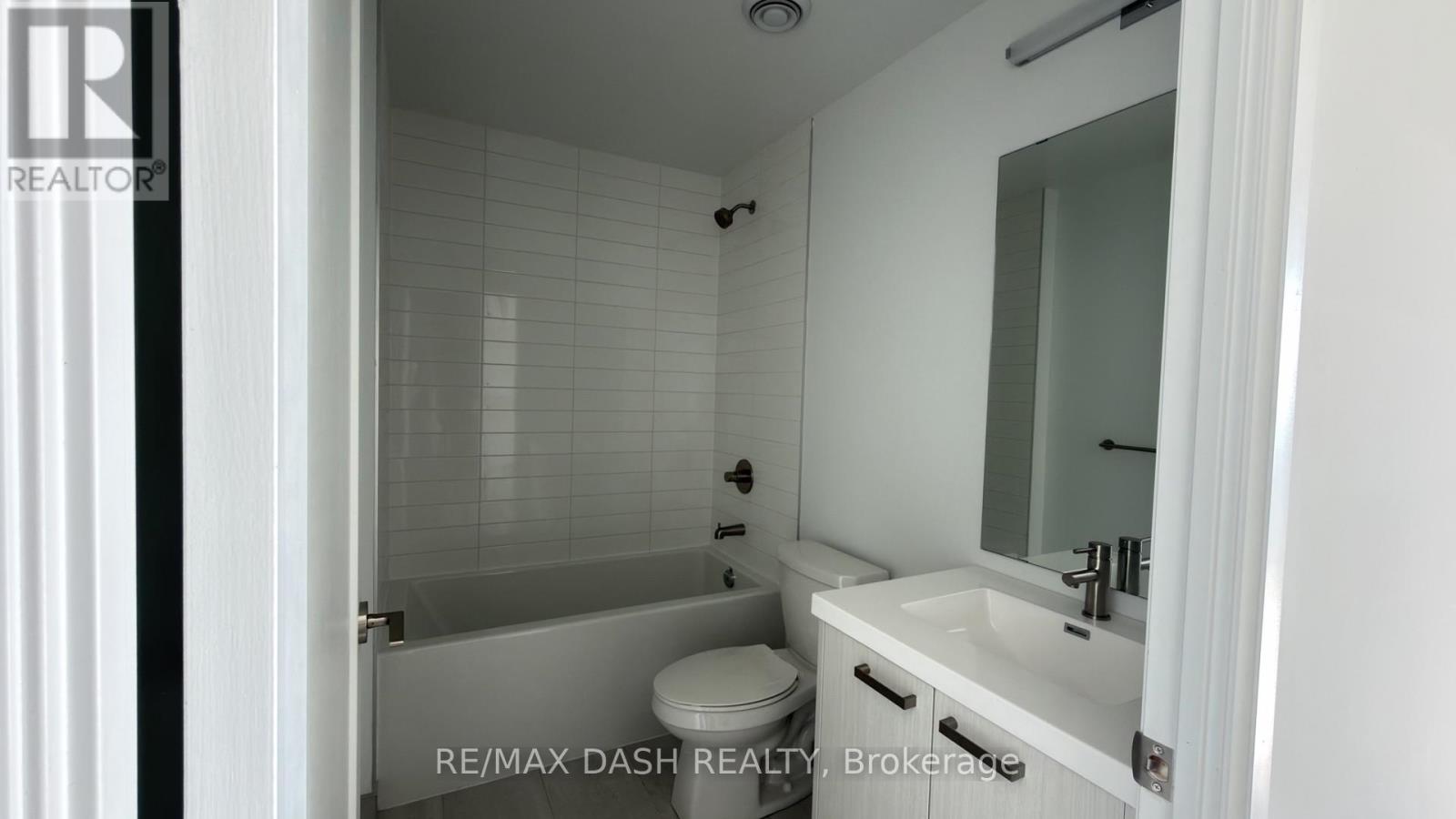 3702 - 20 Soudan Avenue, Toronto, Ontario  M4S 1V5 - Photo 8 - C13679254