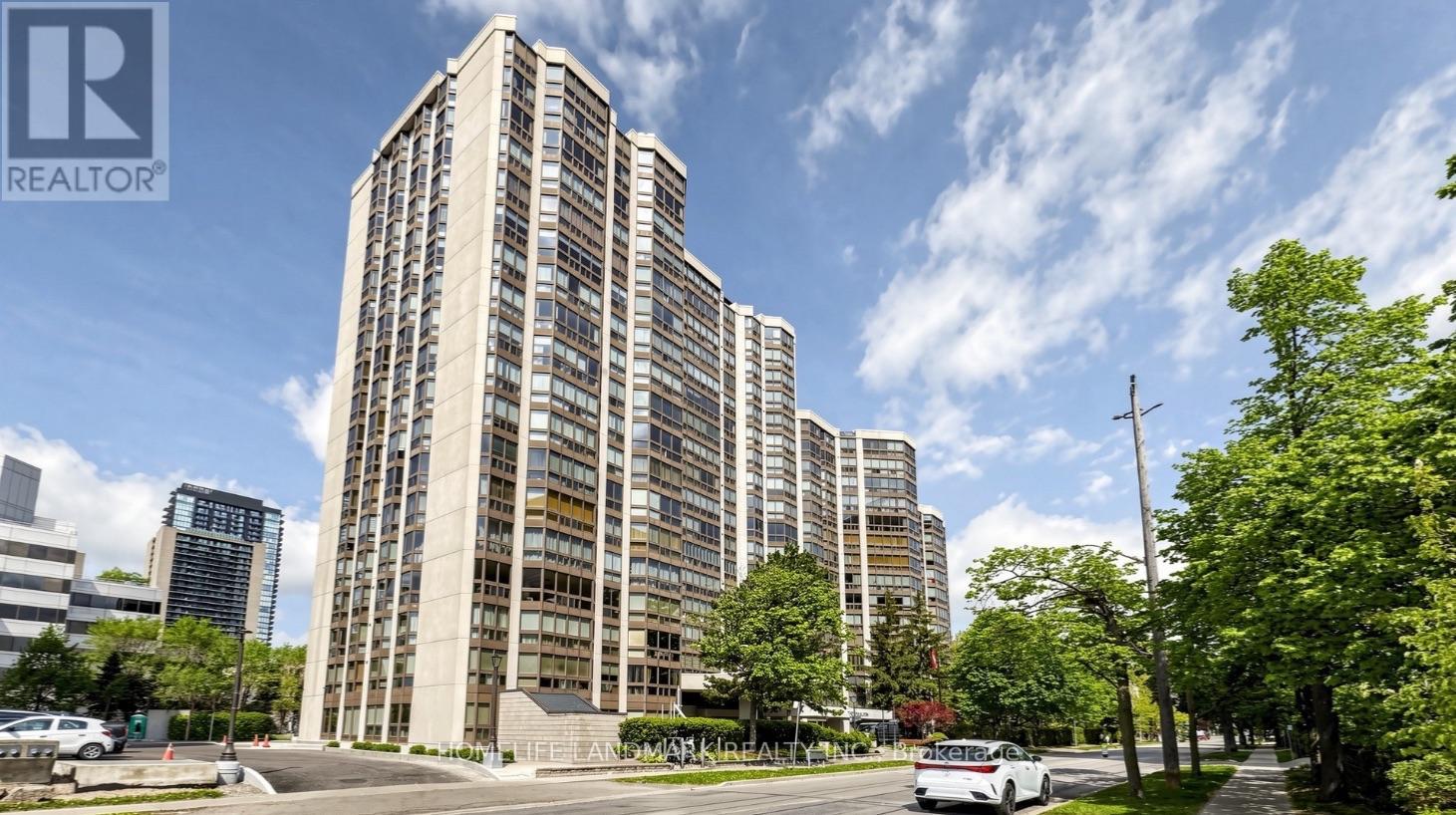 PH 05 - 10 KENNETH AVENUE, Toronto, Ontario