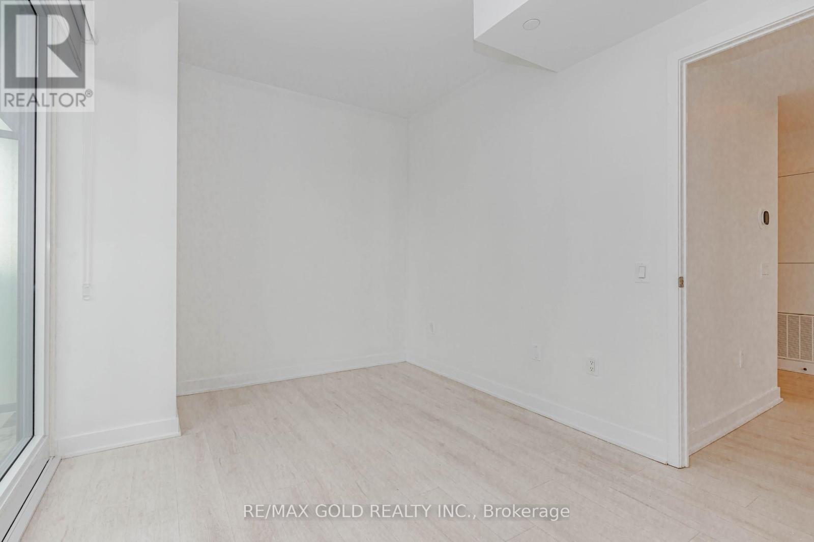 809 - 3900 Confederation Parkway, Mississauga, Ontario  L5B 0M3 - Photo 30 - W13679240