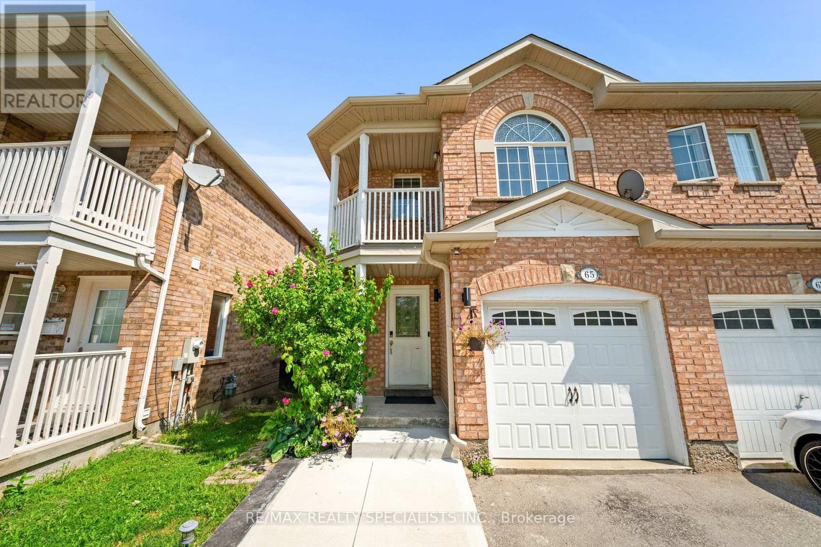 65 Ozner Court, Brampton, Ontario  L6X 4Y9 - Photo 2 - W13679296