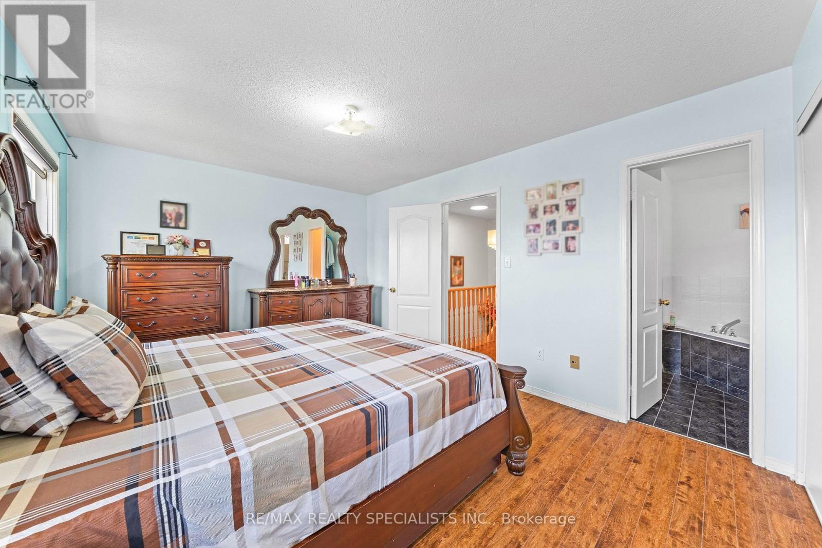 65 Ozner Court, Brampton, Ontario  L6X 4Y9 - Photo 21 - W13679296