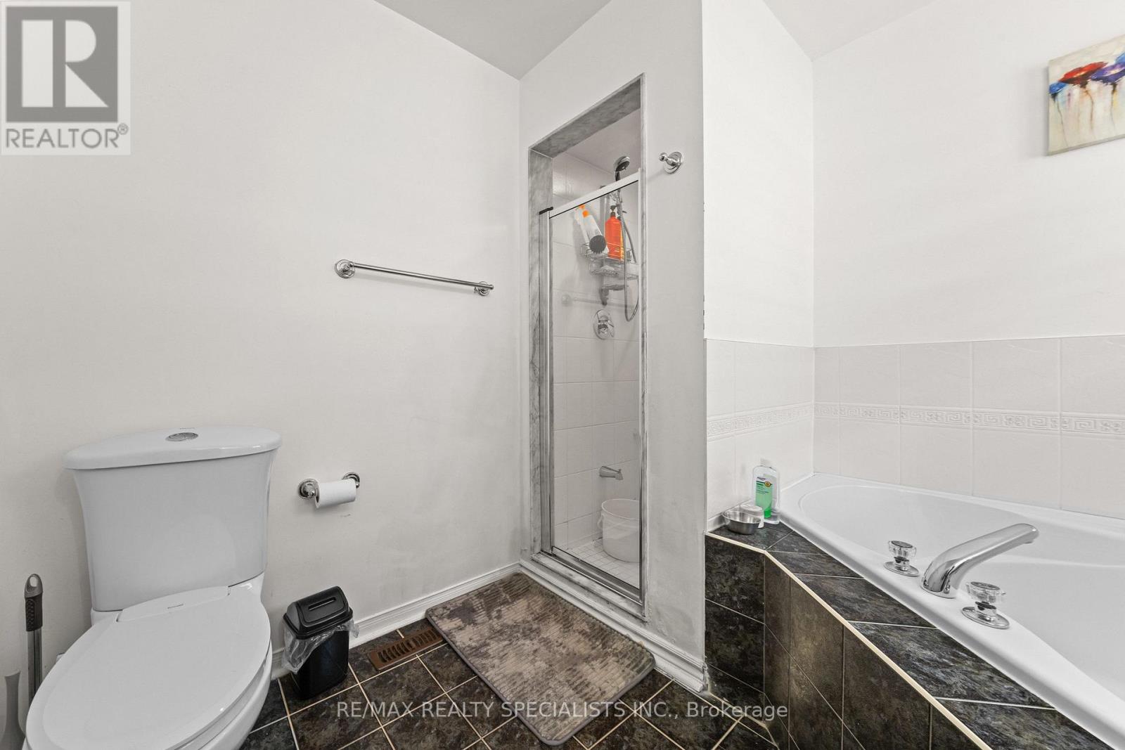 65 Ozner Court, Brampton, Ontario  L6X 4Y9 - Photo 23 - W13679296