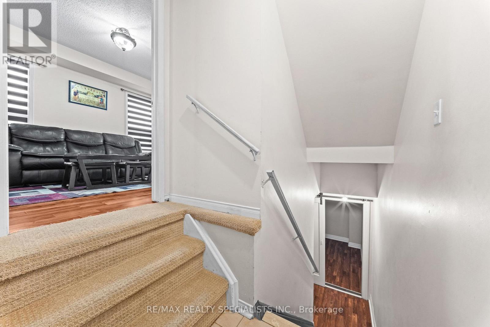 65 Ozner Court, Brampton, Ontario  L6X 4Y9 - Photo 31 - W13679296