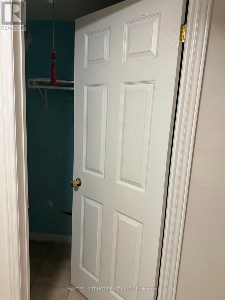 Basement - 702 Welcome Court, Mississauga, Ontario  L5B 3P8 - Photo 12 - W13679306