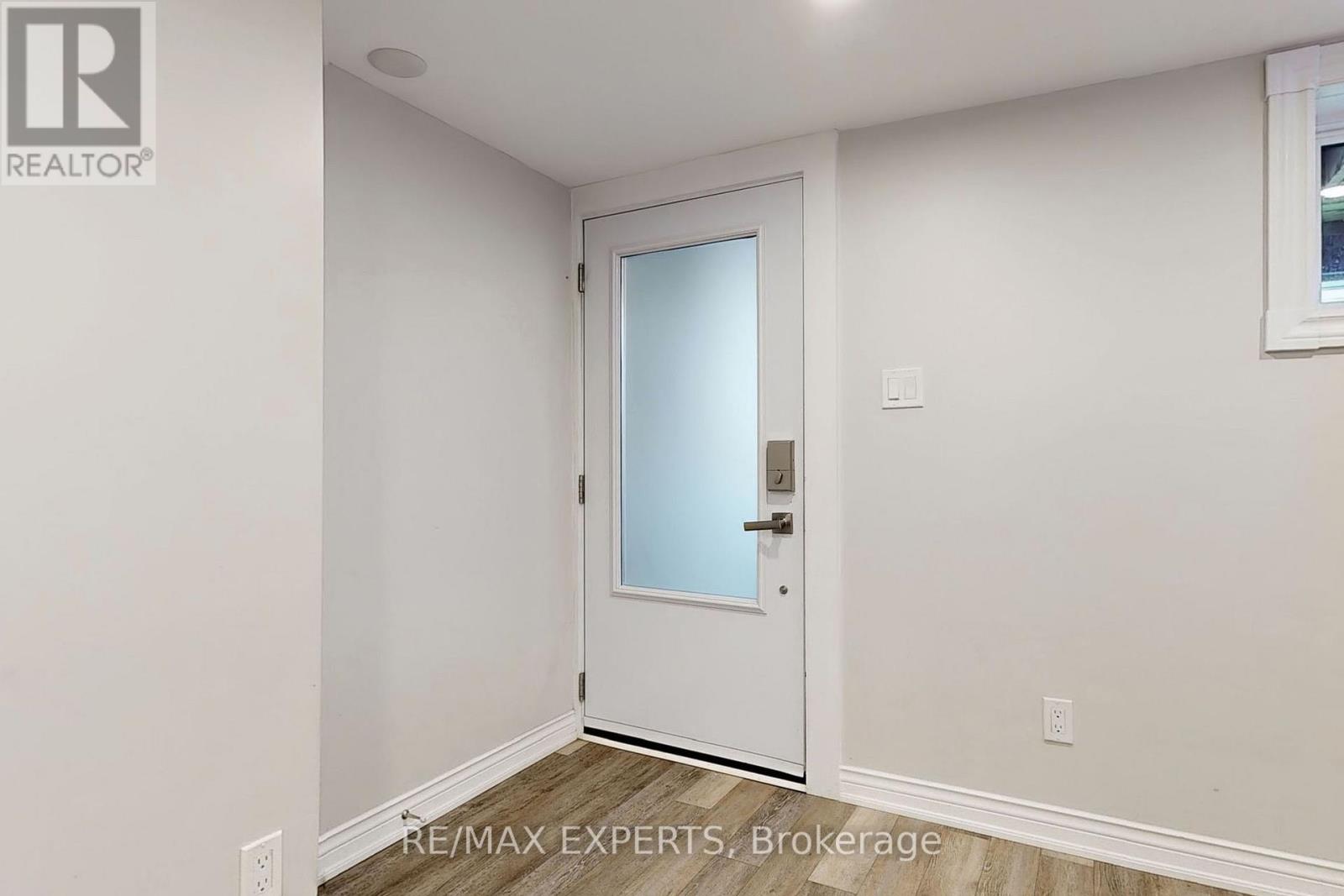 Bsmt - 39 Norval Street, Toronto, Ontario  M6N 3Z1 - Photo 20 - W13679308