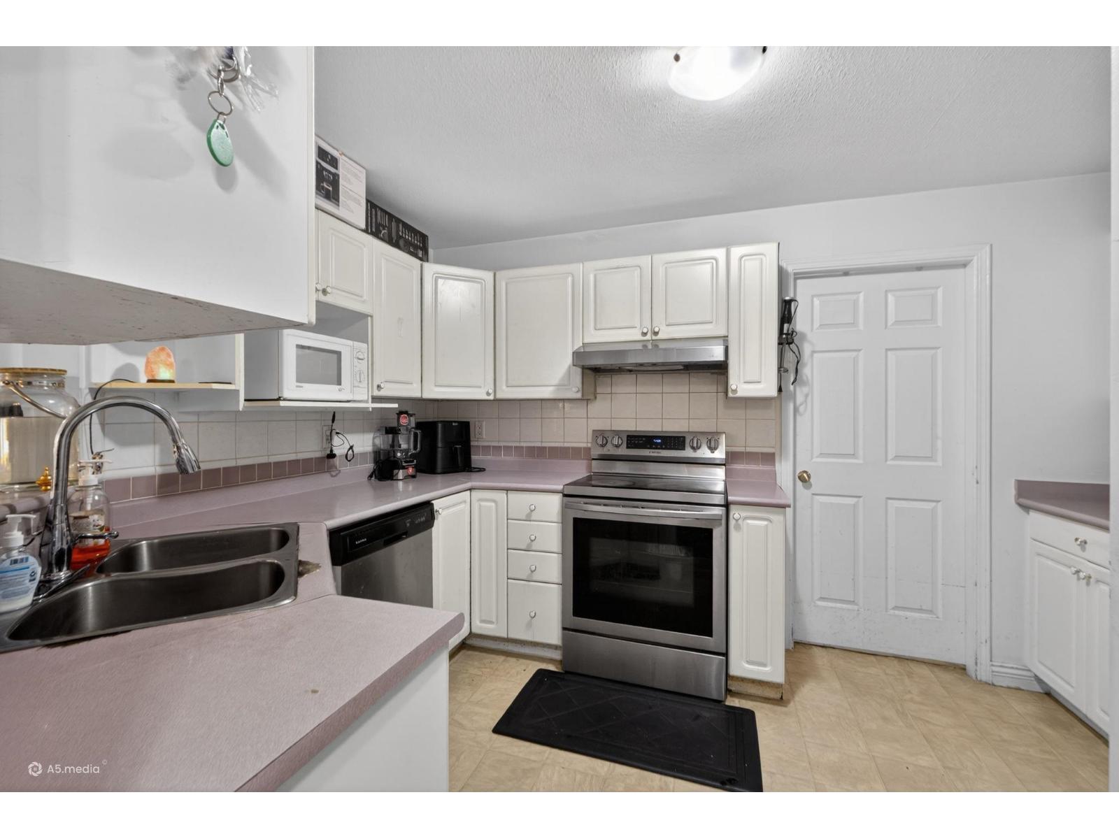 117 7161 121 Street, Surrey, British Columbia  V3W 1G8 - Photo 9 - R3155442