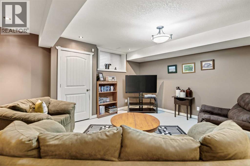 9 Valmont Street, Blackfalds, Alberta  T0M 0J0 - Photo 26 - A2334244