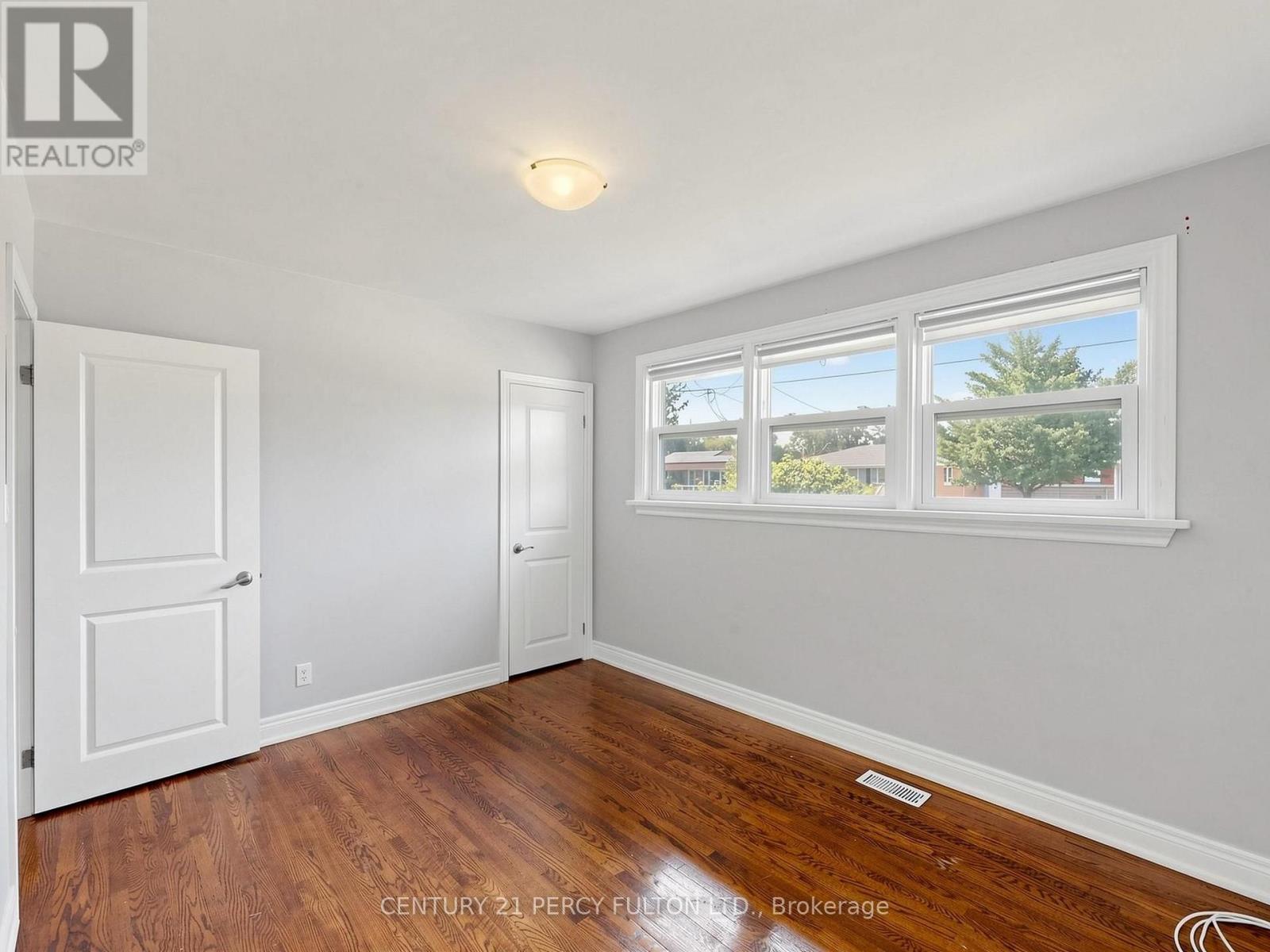 25 Kenwood Crescent, Hamilton, Ontario  L8T 1W3 - Photo 15 - X13679232
