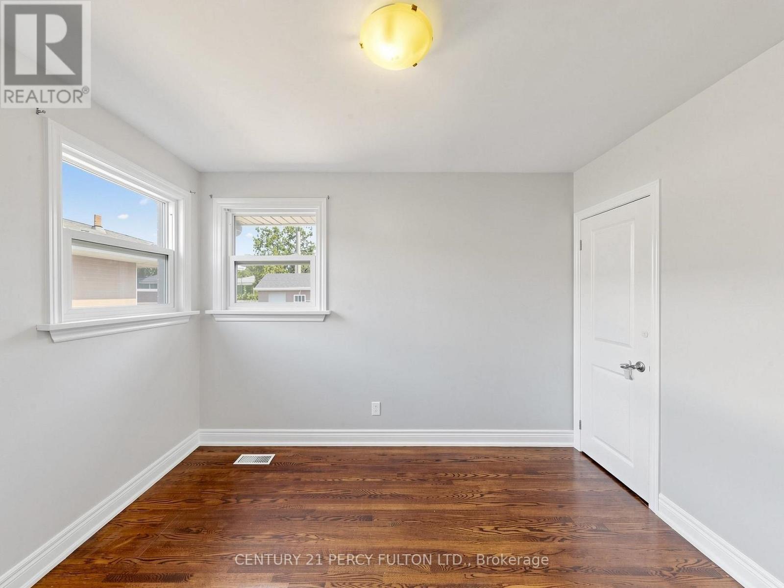 25 Kenwood Crescent, Hamilton, Ontario  L8T 1W3 - Photo 20 - X13679232