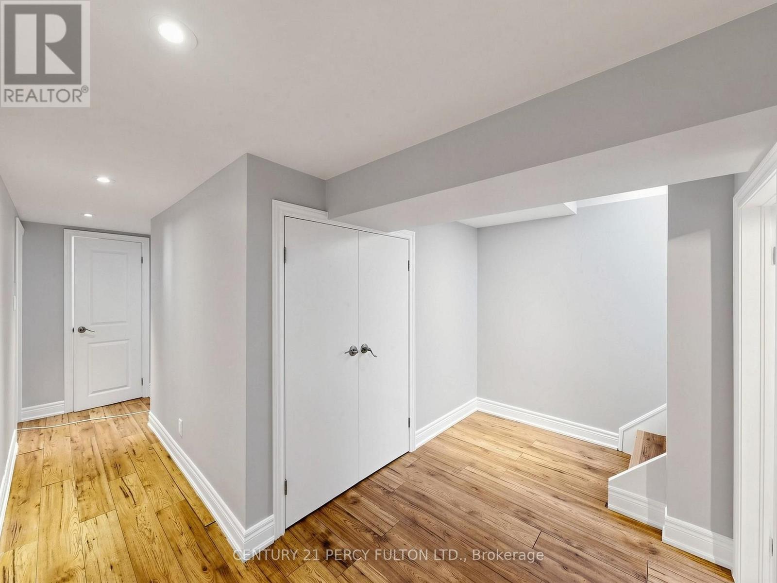 25 Kenwood Crescent, Hamilton, Ontario  L8T 1W3 - Photo 30 - X13679232