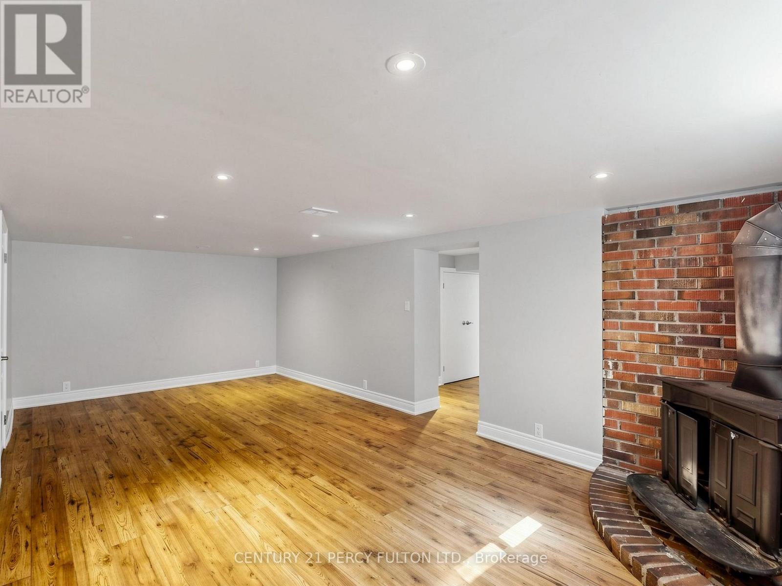 25 Kenwood Crescent, Hamilton, Ontario  L8T 1W3 - Photo 35 - X13679232
