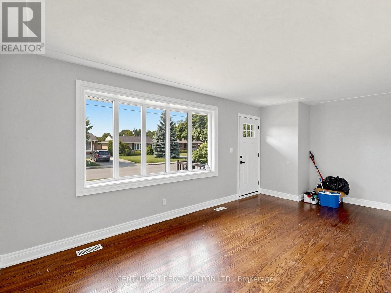 25 Kenwood Crescent, Hamilton, Ontario  L8T 1W3 - Photo 6 - X13679232