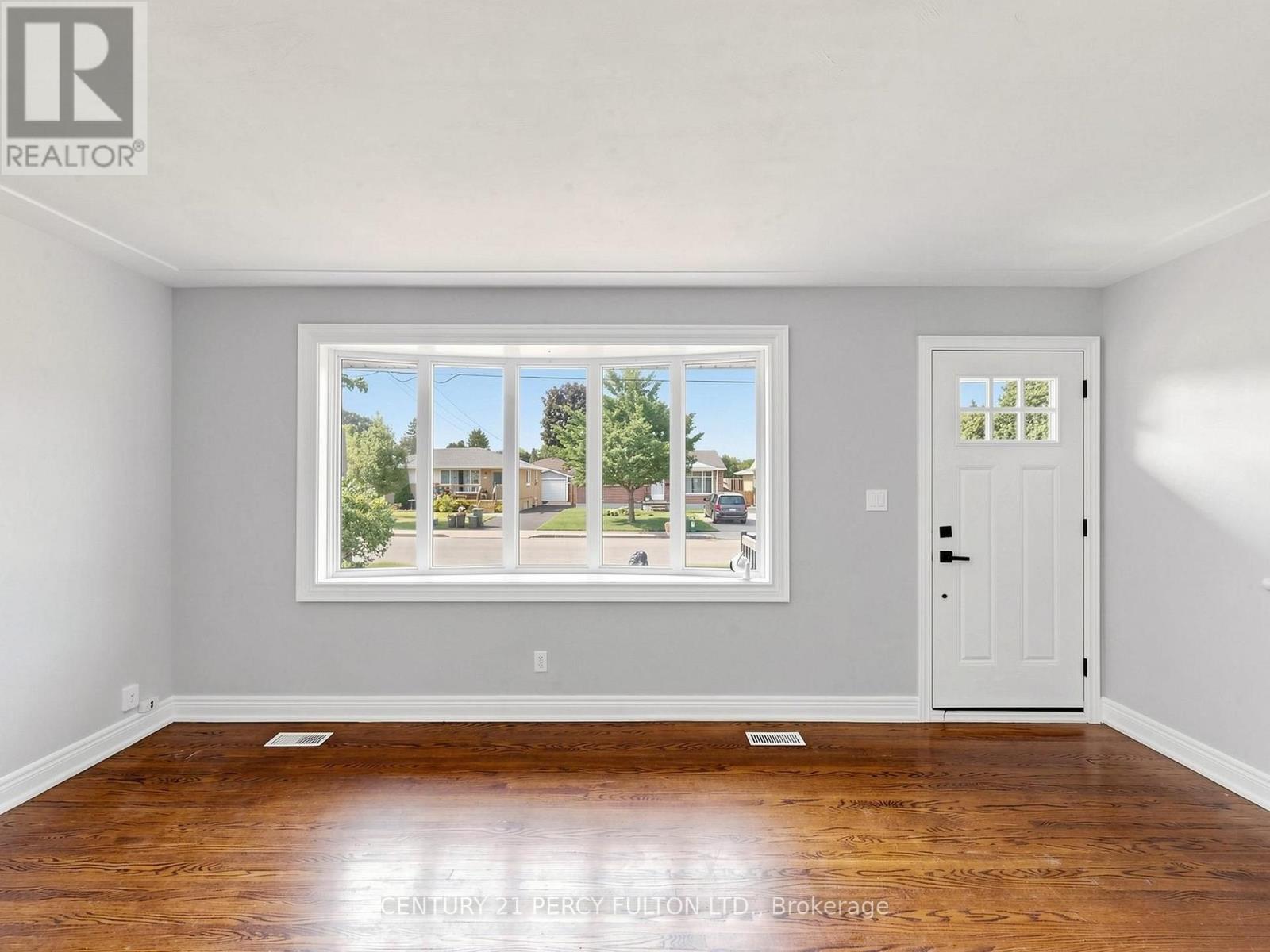 25 Kenwood Crescent, Hamilton, Ontario  L8T 1W3 - Photo 7 - X13679232