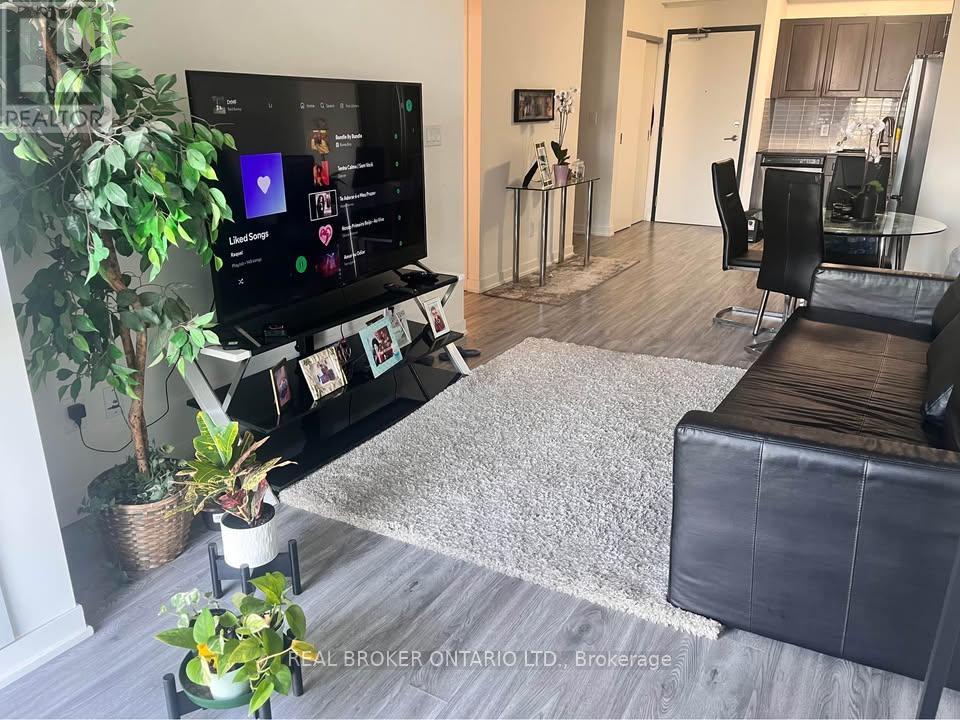 1101 - 128 King Street, Waterloo, Ontario  N2J 2X9 - Photo 3 - X13679318