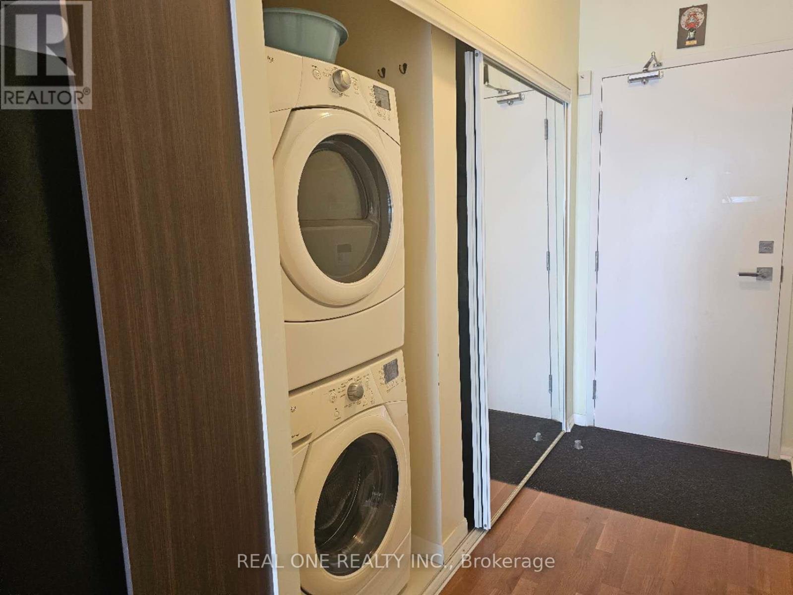 3703 - 832 Bay Street, Toronto, Ontario  M5S 1Z6 - Photo 11 - C13679282