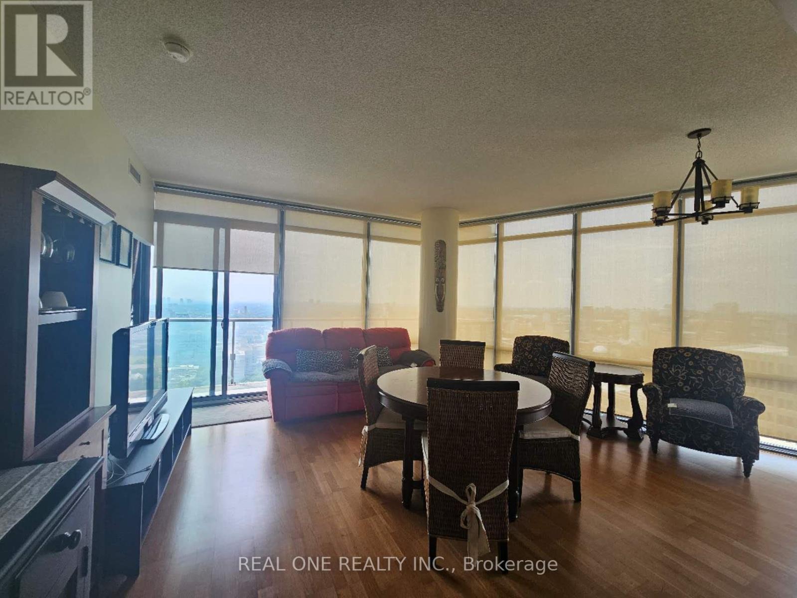 3703 - 832 Bay Street, Toronto, Ontario  M5S 1Z6 - Photo 8 - C13679282