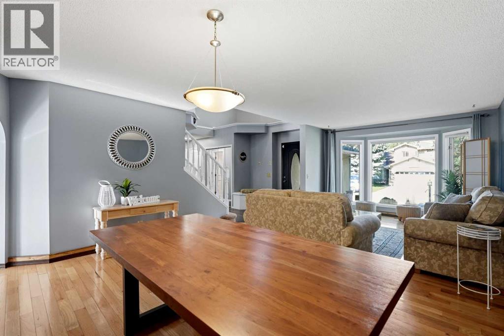 175 Shannon Circle SW, Calgary, Alberta  T2Y 2L1 - Photo 12 - A2326498