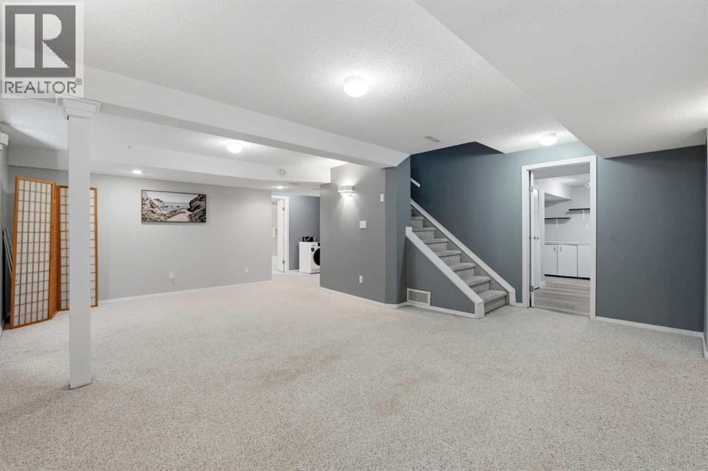175 Shannon Circle SW, Calgary, Alberta  T2Y 2L1 - Photo 35 - A2326498