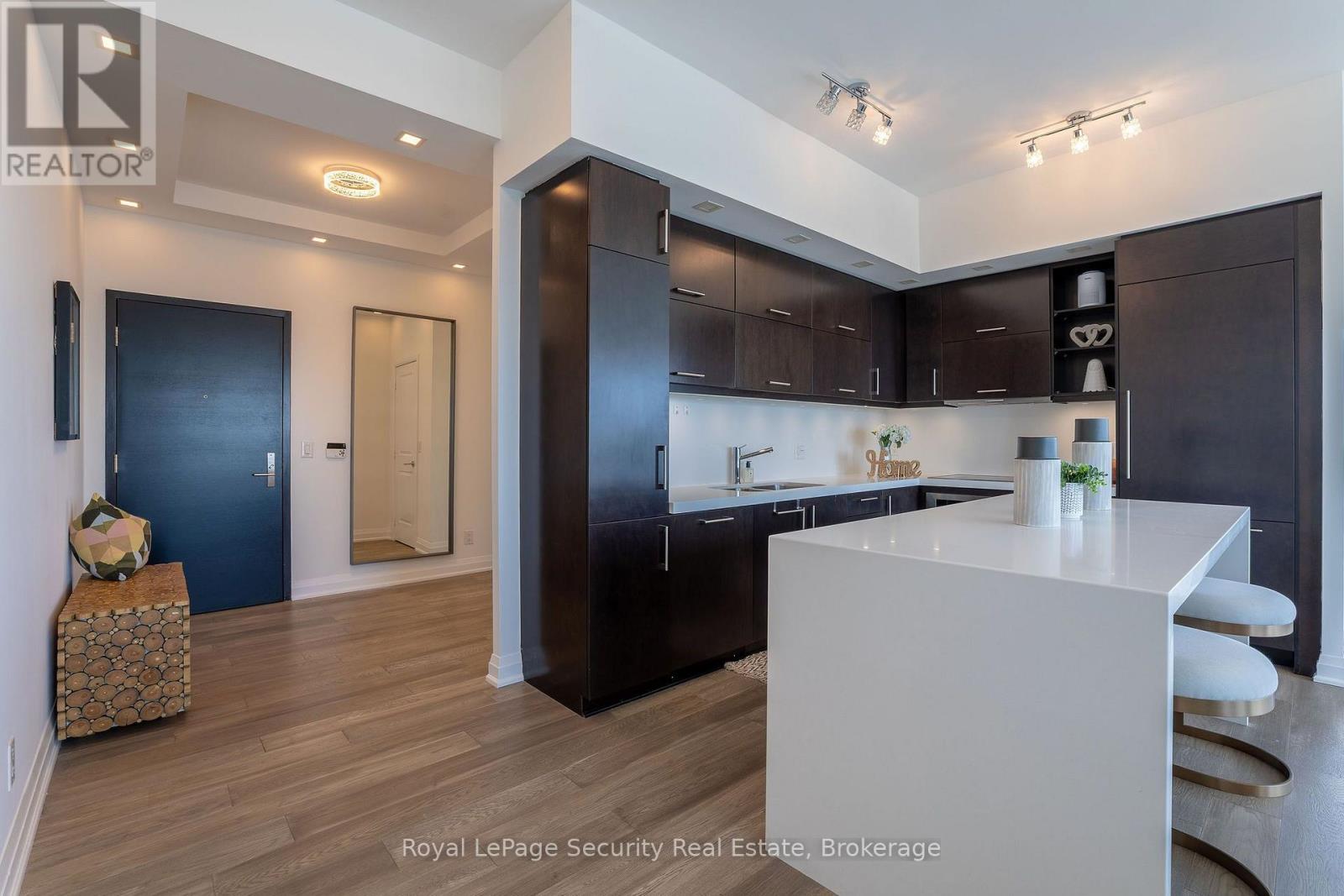 5301 - 1080 Bay Street, Toronto, Ontario  M5S 0A6 - Photo 3 - C13652770